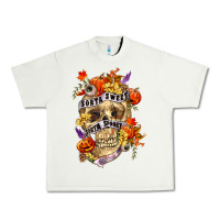 Pistachio Sorta sweet sorta spooky Urban Heavy Tee - RanaPortraitStore