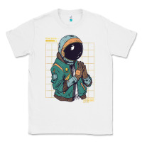 White astronaut space travel retro aesthetic streetwear t shirt Classic Tee - minhPixels