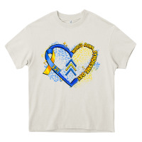 Cream world down syndrome day heart Heavy Core Tee - Artiststas