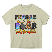 Mossy fragile like a bomb ready to explode Heavy Core Tee - Artiststas