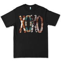 Black Xoxo Leopard Heart Premium Tee - Bettercallsaul