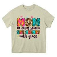 Mossy mom in every season she shines with grace Heavy Core Tee - Artiststas