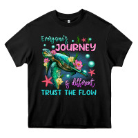 Black everyone's journey is different trust the flow Heavy Core Tee - Artiststas