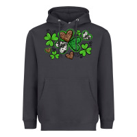 Smoke western st patricks day shamrocks and hearts Heavyweight Hoodie - Artiststas