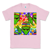 Bubblegum Pink Pride LGBTQ+ aliens and stars with rainbow Classic Tee - NancyCooperArtShop