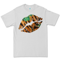 Dove Grey Tiger Lips Premium Tee - Bettercallsaul