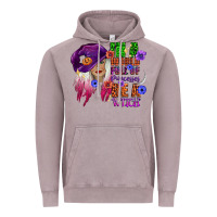 Vintage Zinc in a world full of princesses be a witch Vintage Hoodie - CowGirlArtShop