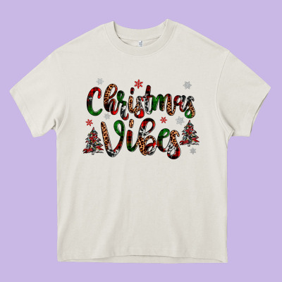Christmas Vibes Heavy Core Tee Designed By Jahusdesignshop