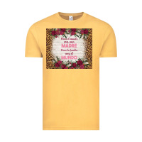 Para El Mundo Eres Una Madre Para Tu Familia Eres Vintage Tee | Teevron