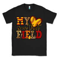 Black my heart is on that field softball Classic Tee - Jasminsmagicworld