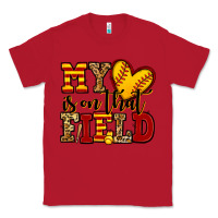 Red my heart is on that field softball Classic Tee - Jasminsmagicworld