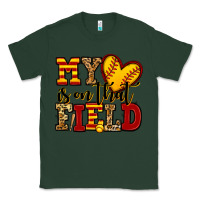 Sports Green my heart is on that field softball Classic Tee - Jasminsmagicworld
