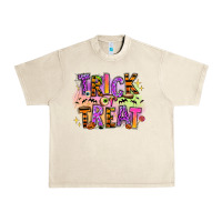 Sandshell Trick or treat Urban Heavy Tee - RanaPortraitStore
