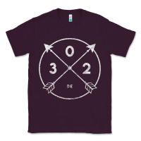 Plum Delaware Area Code 302 State Pride Souvenir Gift Arrow Classic Tee - minhPixels