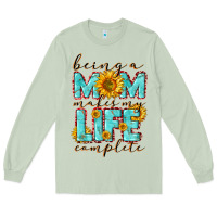 Matcha Being a Mom makes my life complete Mother's Day Long Sleeve Tee - CowGirlArtShop