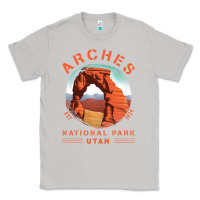 Moon Dust Cool Arches National Park Utah Classic Tee - minhPixels