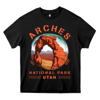 Black Cool Arches National Park Utah Heavy Core Tee - minhPixels