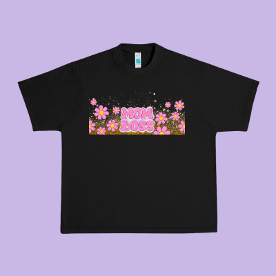 Mom Boss Daisies Urban Heavy Tee Designed By Tumblerdesignbyshophia