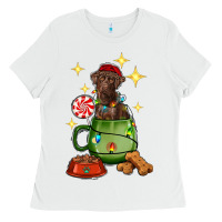 White Christmas coffee cup with Labrador Ladies Tee - RanaPortraitStore