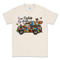 Natural love needs no words Classic Tee - RacoonDesign