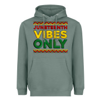 Sage juneteenth vibes only Heavyweight Hoodie - Artiststas