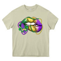 Mossy mardi gras lips Heavy Core Tee - LillyAllenDesigns