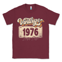 Burgundy 46 Year Old Vintage 1976 Men Women 46th Birthday Decor Classic Tee - minhPixels