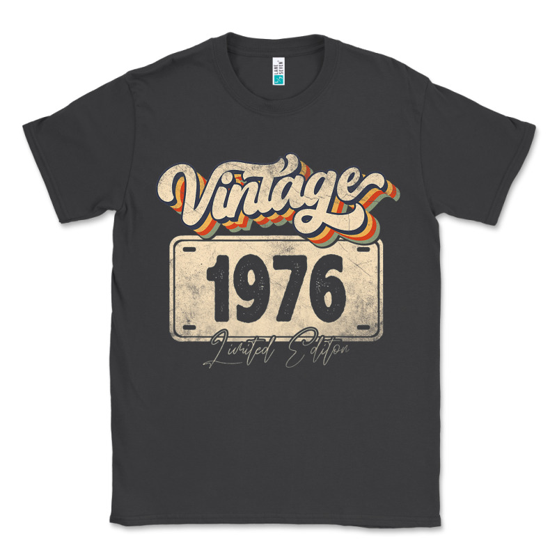 46 Year Old Vintage 1976 Men Women 46th Birthday Decor Classic Tee by minhPixels | Teevron