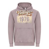 Vintage Zinc 46 Year Old Vintage 1976 Men Women 46th Birthday Decor Vintage Hoodie - minhPixels