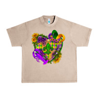 French Oak Mardi Gras heart Urban Heavy Tee - HowdyJamesFarm