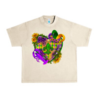 Sandshell Mardi Gras heart Urban Heavy Tee - HowdyJamesFarm