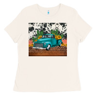 Bone western farm truck cactus and sunflowers Ladies Tee - Jasminsmagicworld