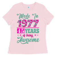 Bubblegum Pink made in 1977, 45 years of being awesome Ladies Tee - Jasminsmagicworld