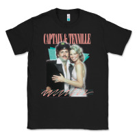 Black Captain Tennille Retro Fan Art Design gift Classic Tee - minhPixels