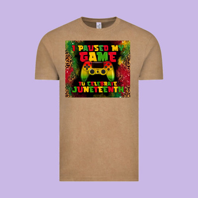 I Paused My Game Vintage Tee Designed By Tumblerdesignbyshophia