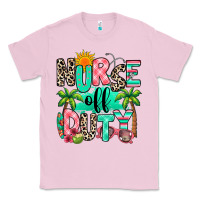 Bubblegum Pink nurse off duty summer break Classic Tee - RanaPortraitStore