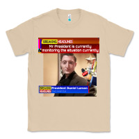 Mushroom daniel larson monitoring the situation   vintage Classic Tee - lanVoArt
