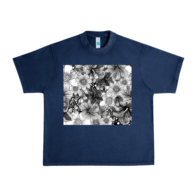Black And White Floral Urban Heavy Tee by TumblerDesignByShophia | Teevron