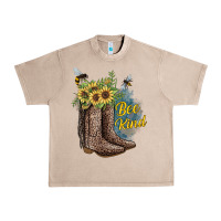 French Oak Bee Kind Urban Heavy Tee - JahusDesignShop
