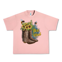 Salmon Bee Kind Urban Heavy Tee - JahusDesignShop