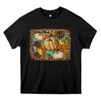 Black fall pumpkin background Heavy Core Tee - BundleAndBundleShop