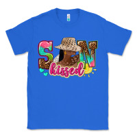True Royal Afro woman with sunkissed Classic Tee - NancyCooperArtShop