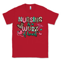 Red nursing is a work of heart Classic Tee - RanaPortraitStore