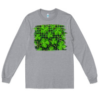 Heather Grey st patrick's day shamrock and plaid distressed background Long Sleeve Tee - RanaPortraitStore