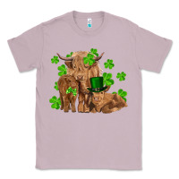 Lilac st patricks day cow family Classic Tee - RanaPortraitStore