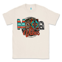 Natural mama vibes Classic Tee - RacoonDesign