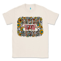 Natural mom of girls Classic Tee - RacoonDesign
