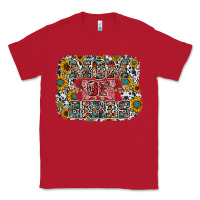Red mom of girls Classic Tee - RacoonDesign