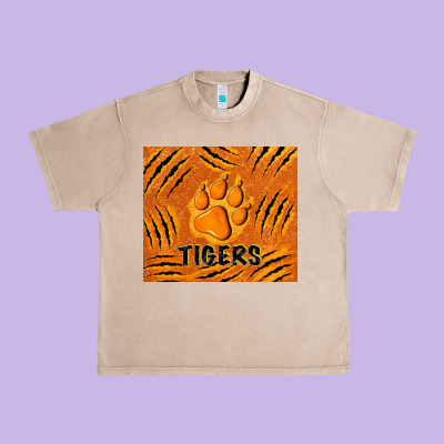 Tiger Paws Urban Heavy Tee Designed By Tumblerdesignbyshophia