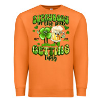 Carrot everybody in the pub getting tipsy artiststas Premium Sweatshirt - Artiststas